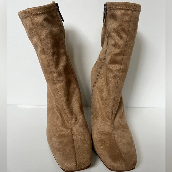 Elegant Tan Suede Ankle Boots - Picture 3 of 7